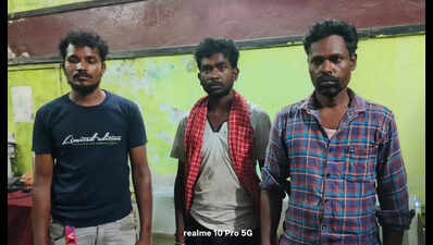 438d889d-224a-481d-86d5-9b511cc7e356_police_detained_jpg.jpg