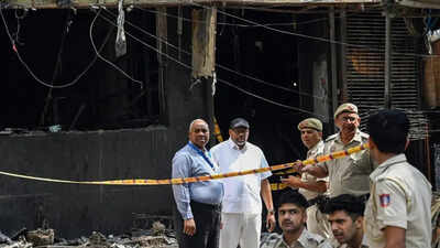 malviya-nagar-fire-incident.jpg