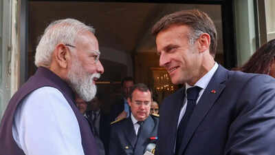 modi-macron-meeting.jpg