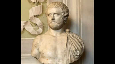 ovid-image-source-wikipedia.jpg