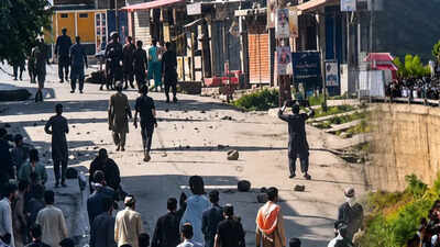 pakistan-army-pok-protest.jpg