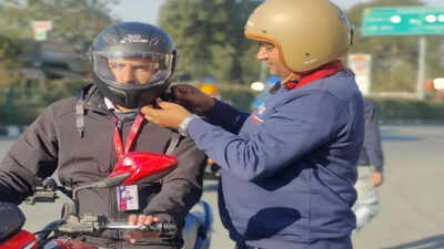 saving-lives-on-the-road-one-helmet-at-a-time-meet-helmet-man-of-india-raghvendra-kumar.jpg