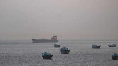 2-india-flagged-ships-carrying-crude-crosses-strait-of-hormuz.jpg