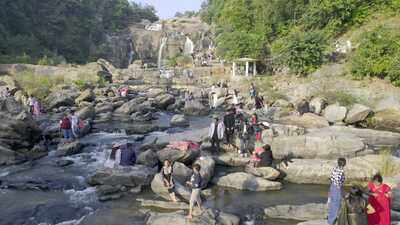 466479b0-9fce-4939-86e8-770c7379098d_jonha_falls_2jpeg.jpg