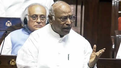 kharge.jpg