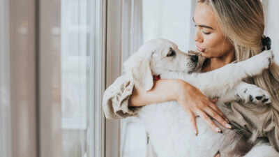 psychology-says-people-who-talk-to-their-pets-like-they-are-humans-have-these-7-unique-psychological-strengths.jpg