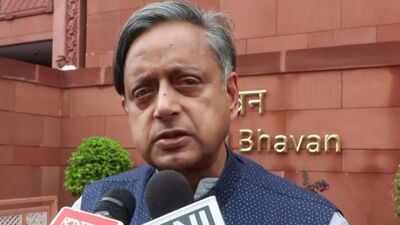 shashi-tharoor-photo-credit-ani.jpg