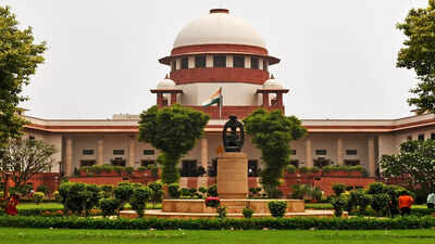 supreme-court-hears-challenge-to-cbses-new-three-language-rule-parents-and-teachers-flag-disruption-for-class-9-students.jpg